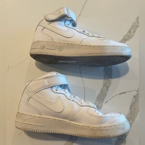 Nike Air Force 1 Triple White High Top Men's Basketball Shoe Sneaker Size 7.5